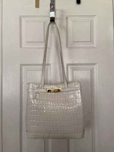 Womans francesco biasia ivory - biasia,